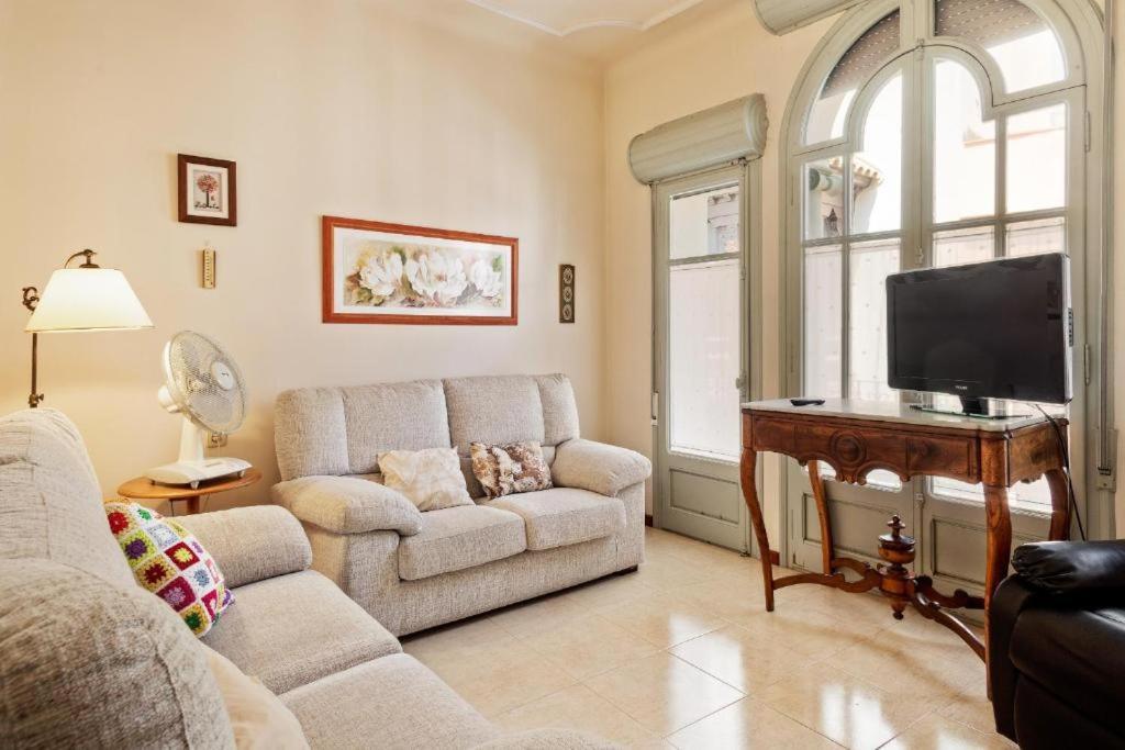 Figueres Old Town Apartment Exterior foto