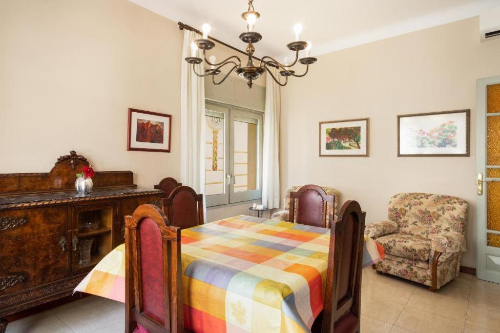 Figueres Old Town Apartment Exterior foto